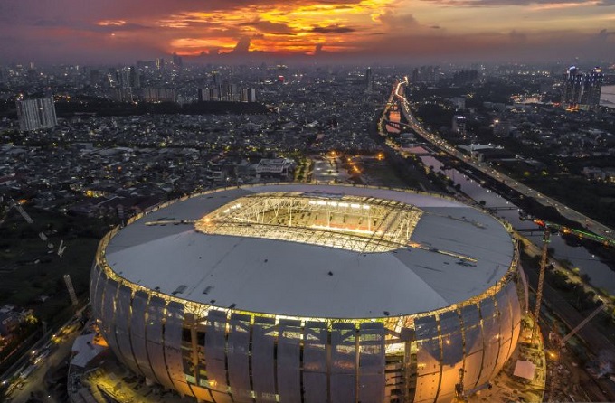 antarafoto-pencahayaan-jakarta-international-stadium-111221-adm-5